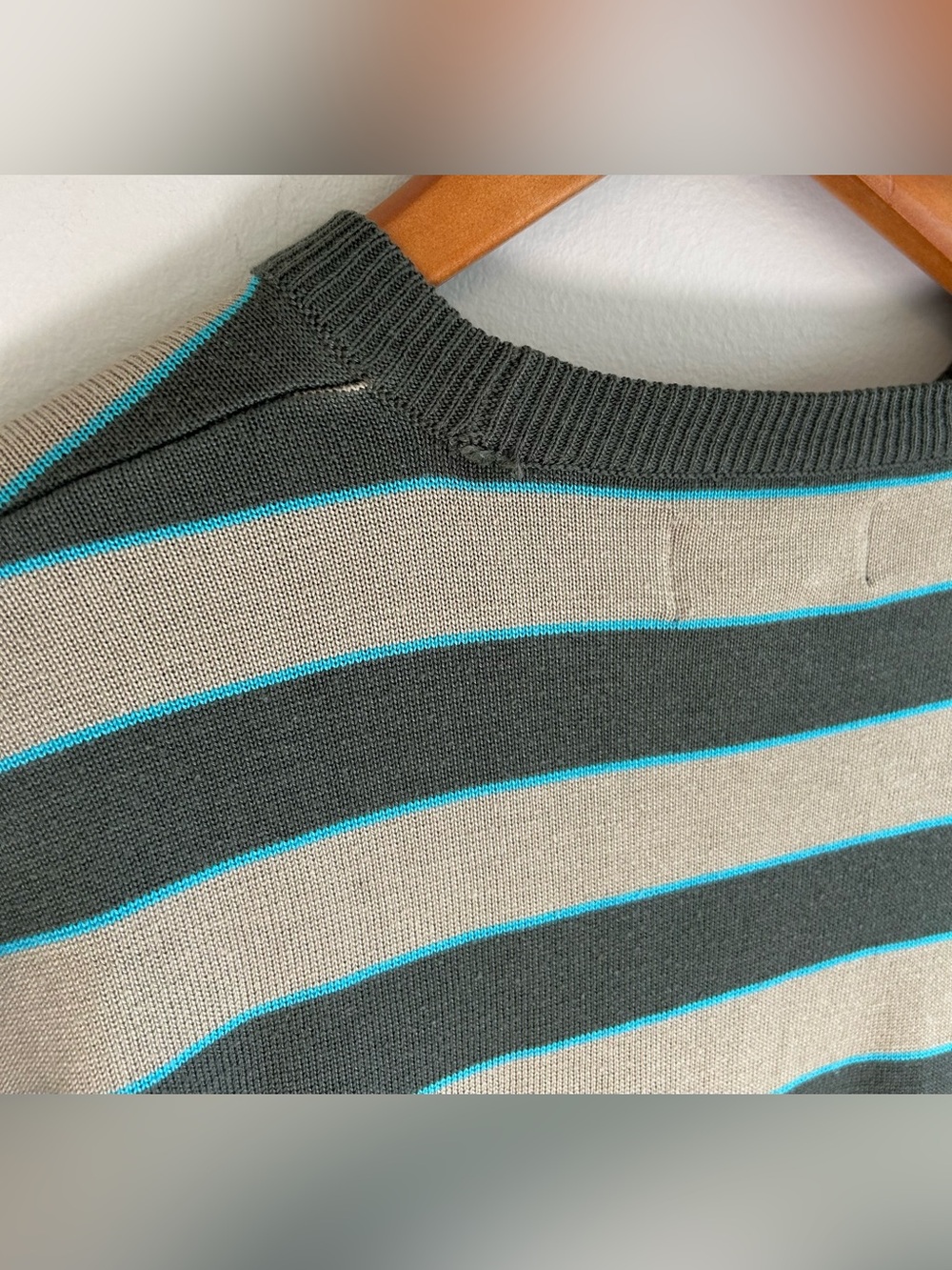 Emerica This is Skateboarding Men’s Sweater Wallride 2 Stripes Skater Grunge Y2K - Picture 8 of 9